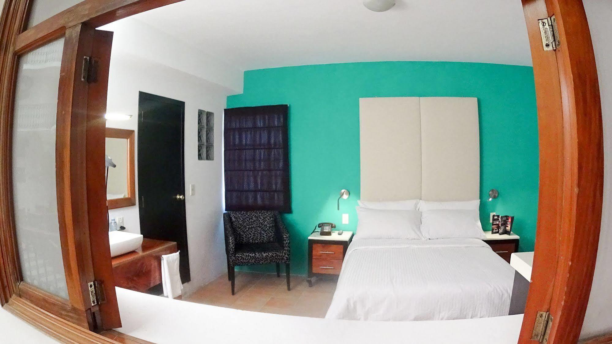 Hotel Santa Fe Tlatlauquitepec Esterno foto