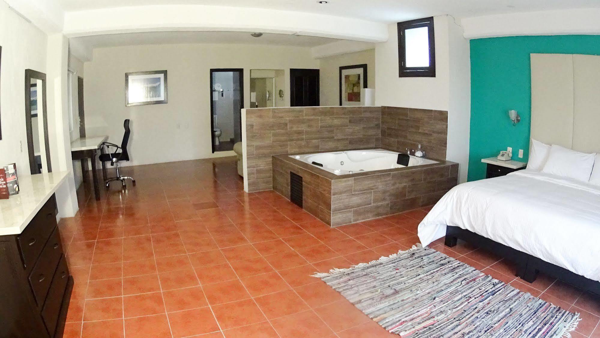 Hotel Santa Fe Tlatlauquitepec Esterno foto